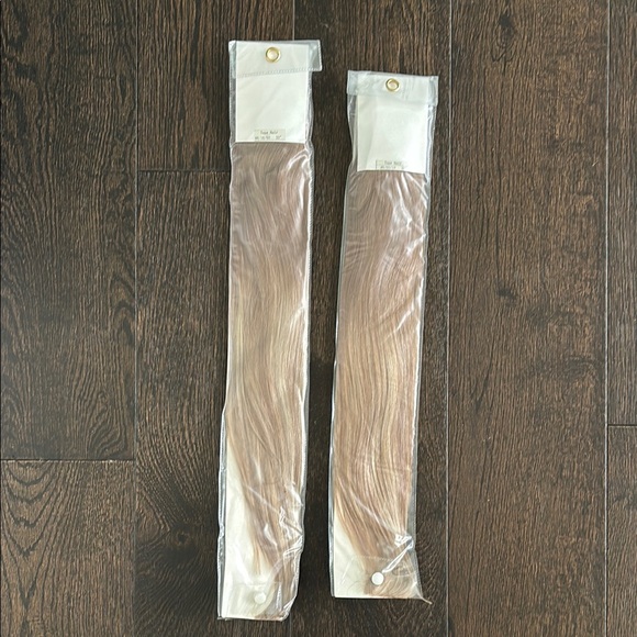 Remy tape in hair extensions - Picture 1 of 5
